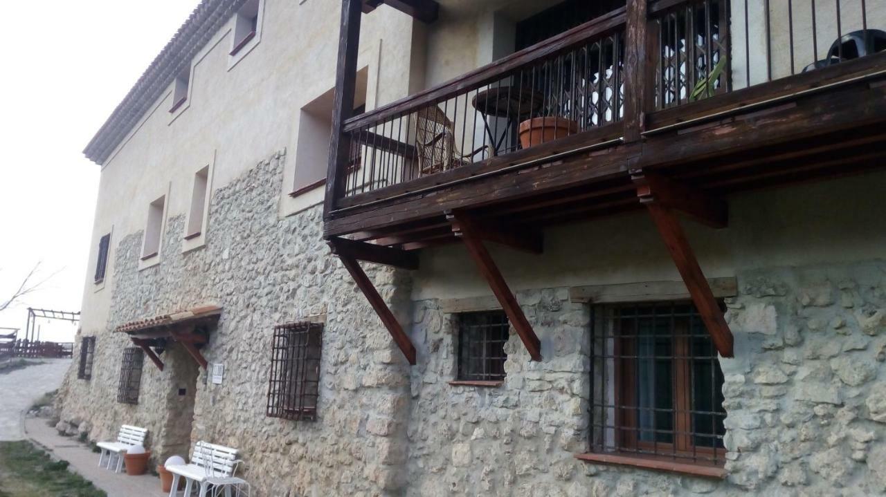 Casa Rural Mirabueno เกว็งกา ภายนอก รูปภาพ